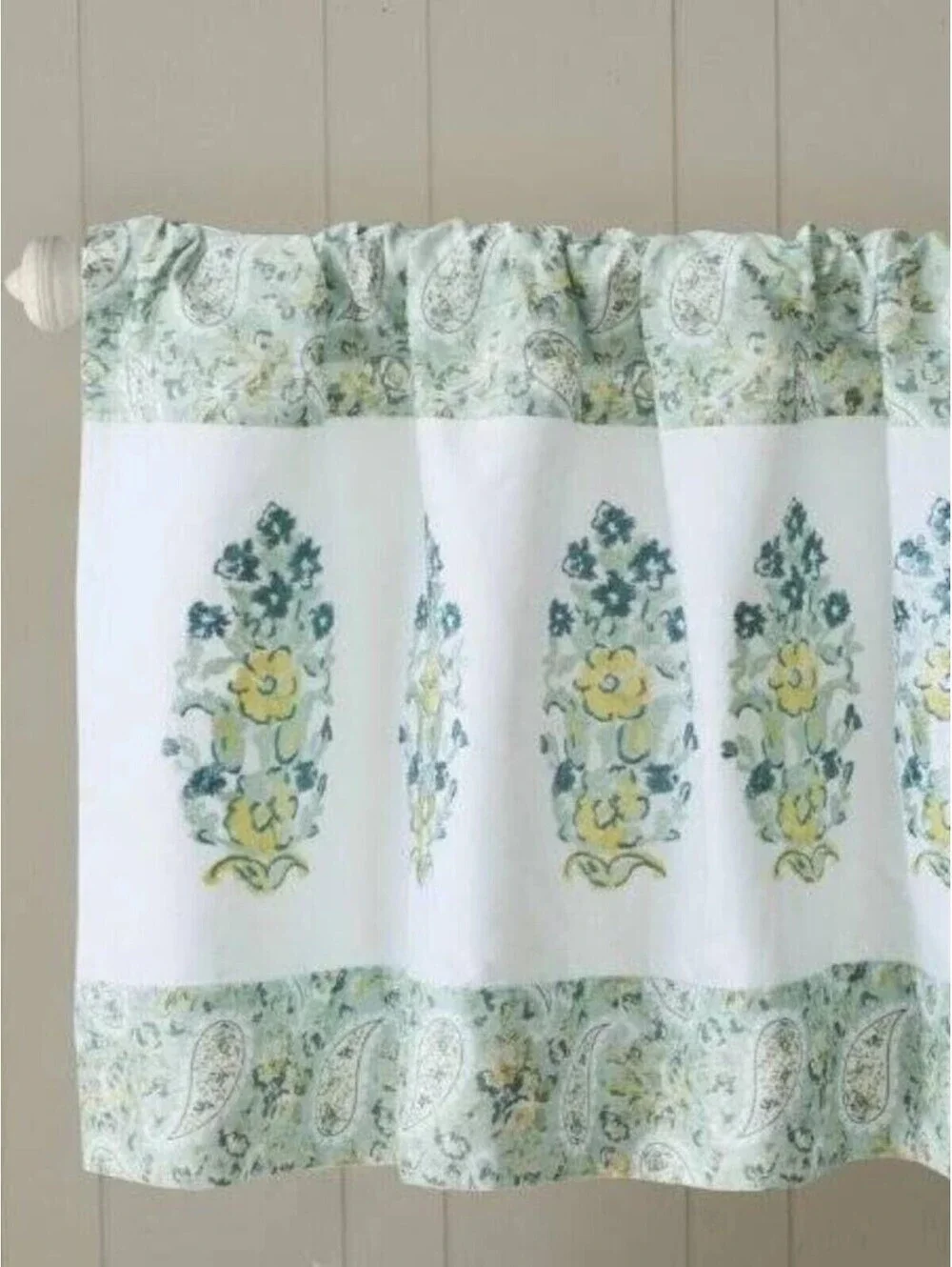 Lauren Conrad Valance Set 2 Pc Madison Park Green White Floral Paisley
